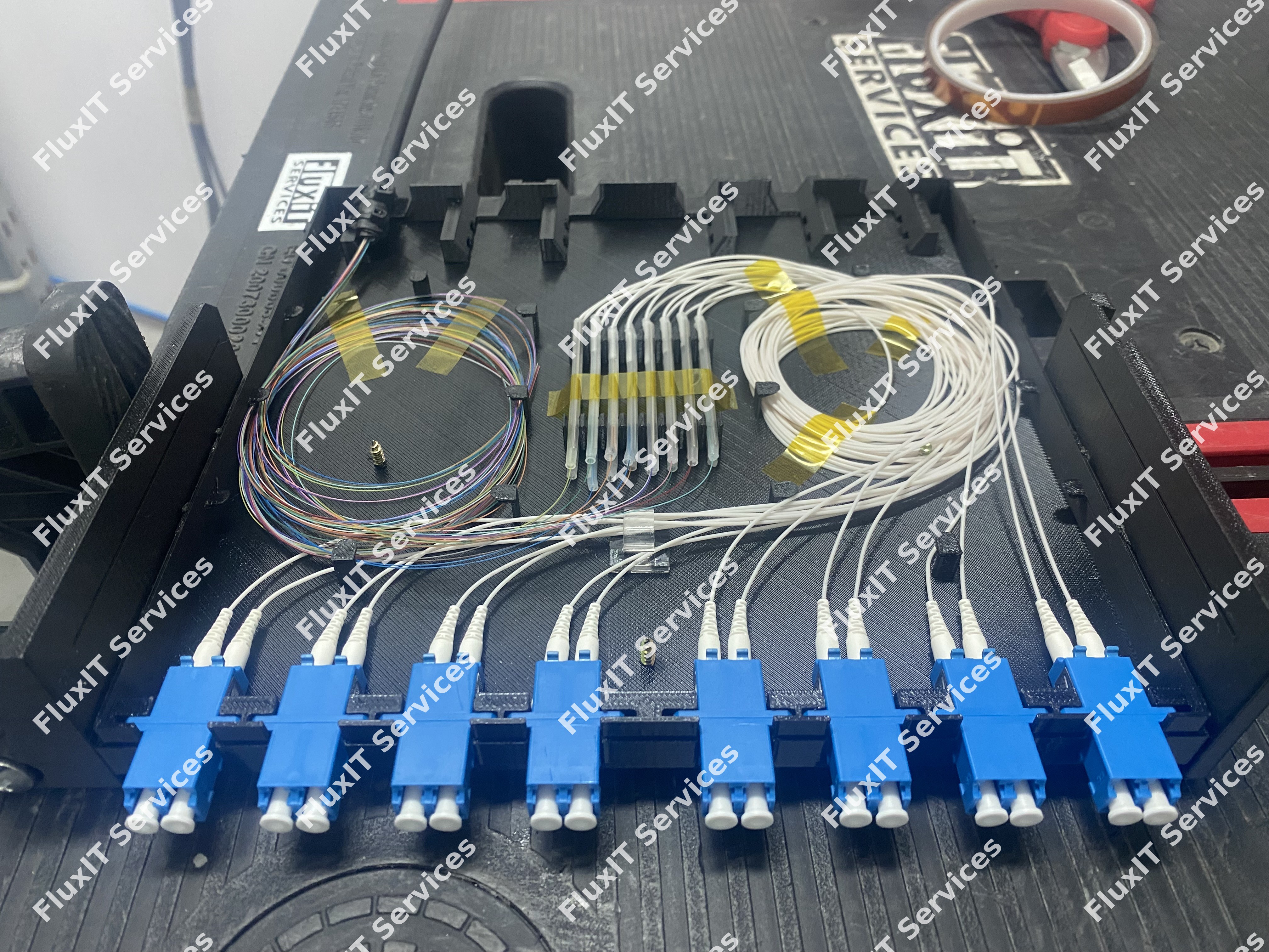 High-Density Singlemode Fiber Splicing with LC UPC Pigtails in FluxIT Patch Panels